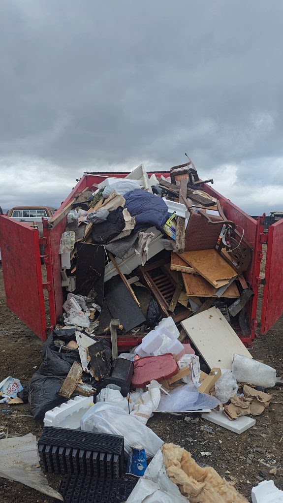 Complete debris removal and trash out service